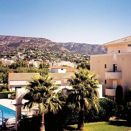 Lagrange Le Domaine D'azur Et Tahiti Park Aparthotel Le Lavandou