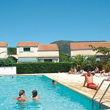 Lagrange Le Domaine D'azur Et Tahiti Park Aparthotel Le Lavandou